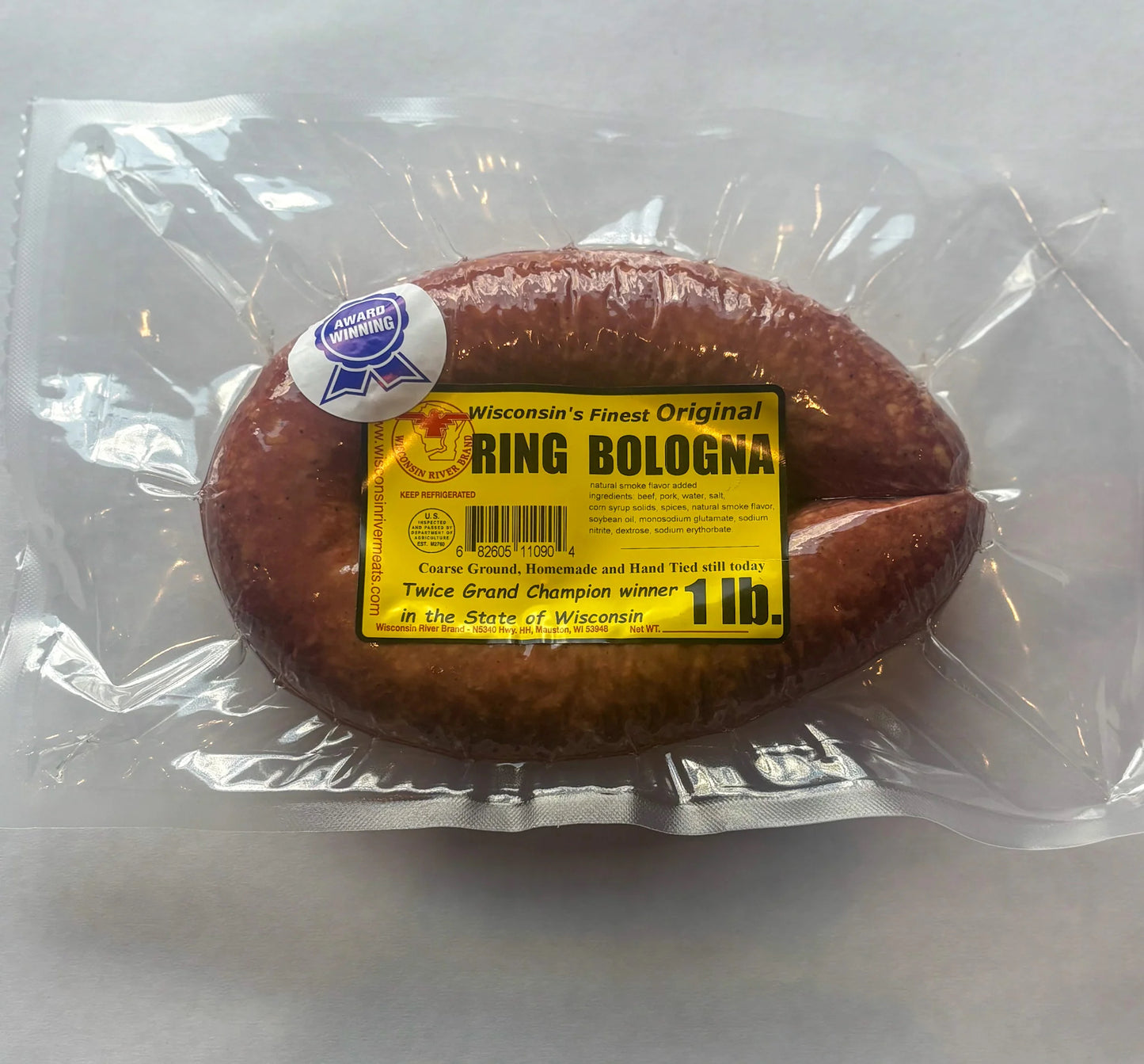 Old-fashioned smoked bologna ring – hearty, flavorful sausage with natural casing