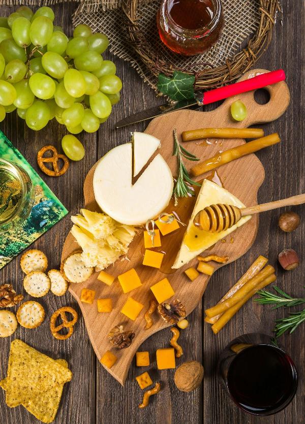 Colby Cheese (2lbs) - Wisconsin River Meats 