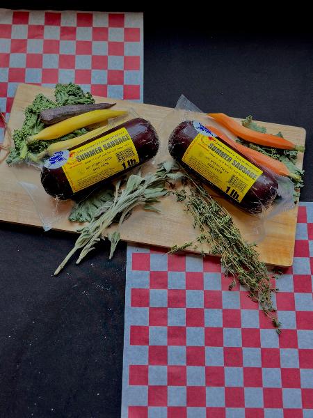 Summer Sausage, a high protein low carb smoked meat from Wisconsin River Meats 